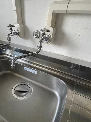 シンクのシール剥がし後